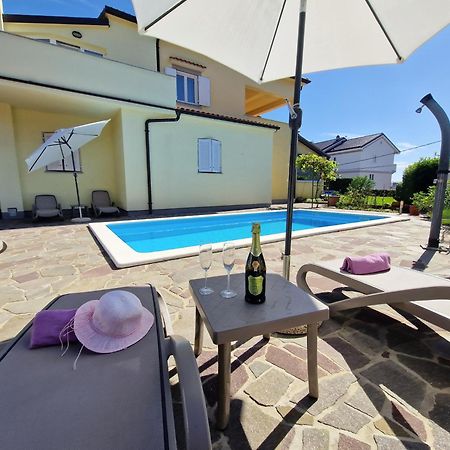 House Vertel Матули Екстериор снимка